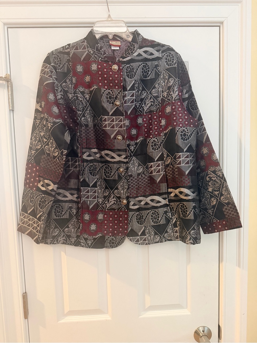 Ladies Size L Vintage-Inspired Patchwork Blazer Black & Burgundy by Sag Harbor